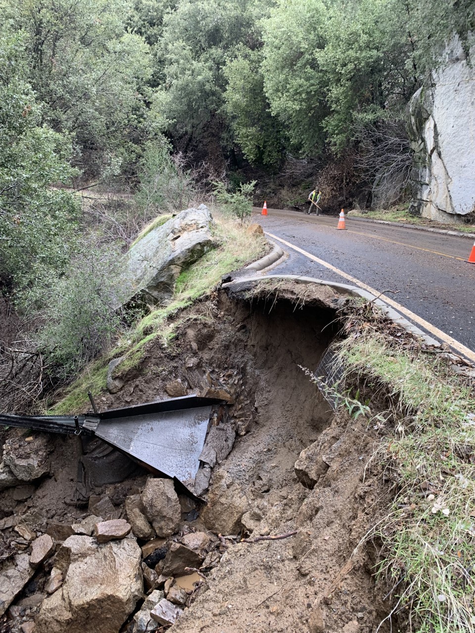Severe Storm Impacts in Sequoia and Kings Canyon National Parks What to Expect this Holiday Weekend