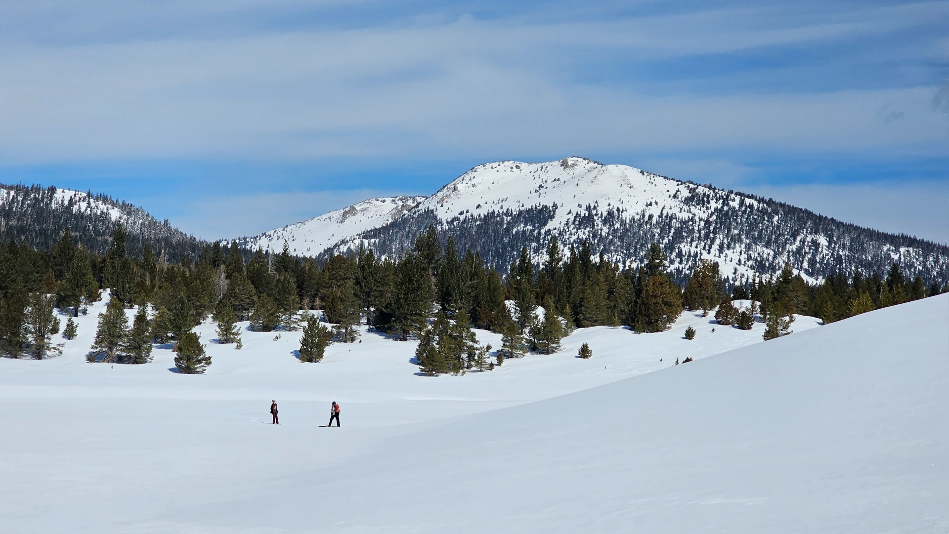 Winter Is the Sierra’s Most Honest Season—Here’s How I’ve Learned to Experience It Safely