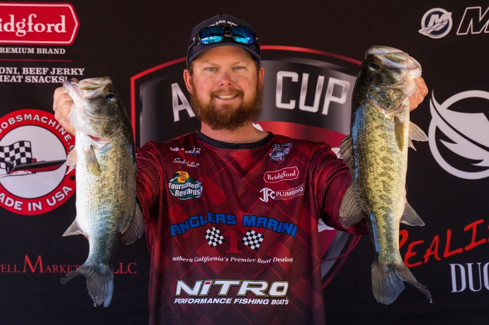 2022 Apex AOY Scott Hellesen