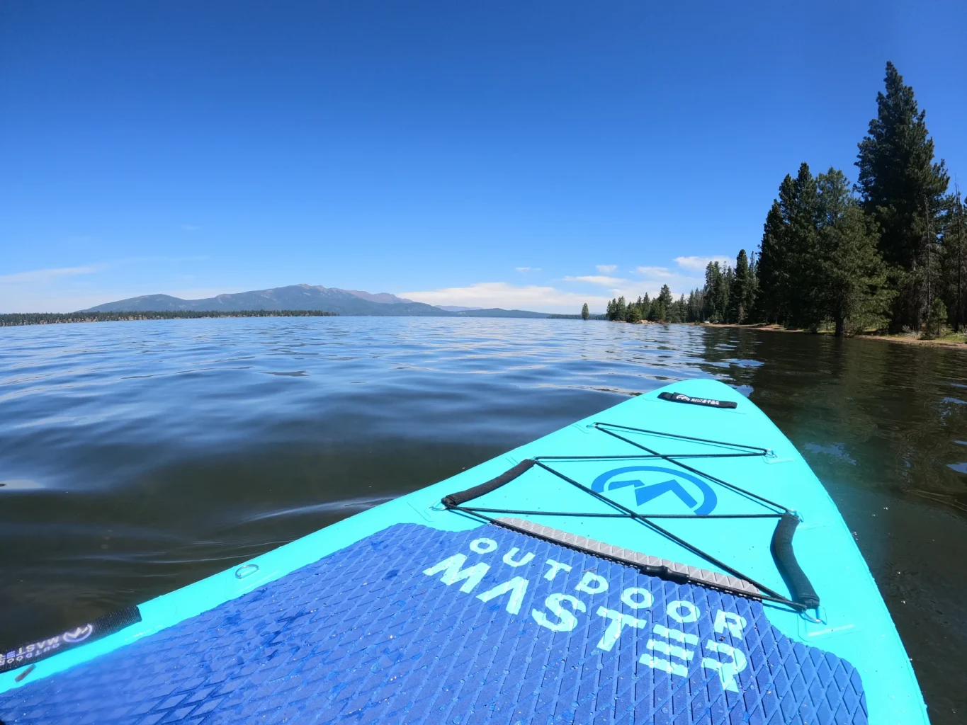 Paddleboard o Lake Almanor