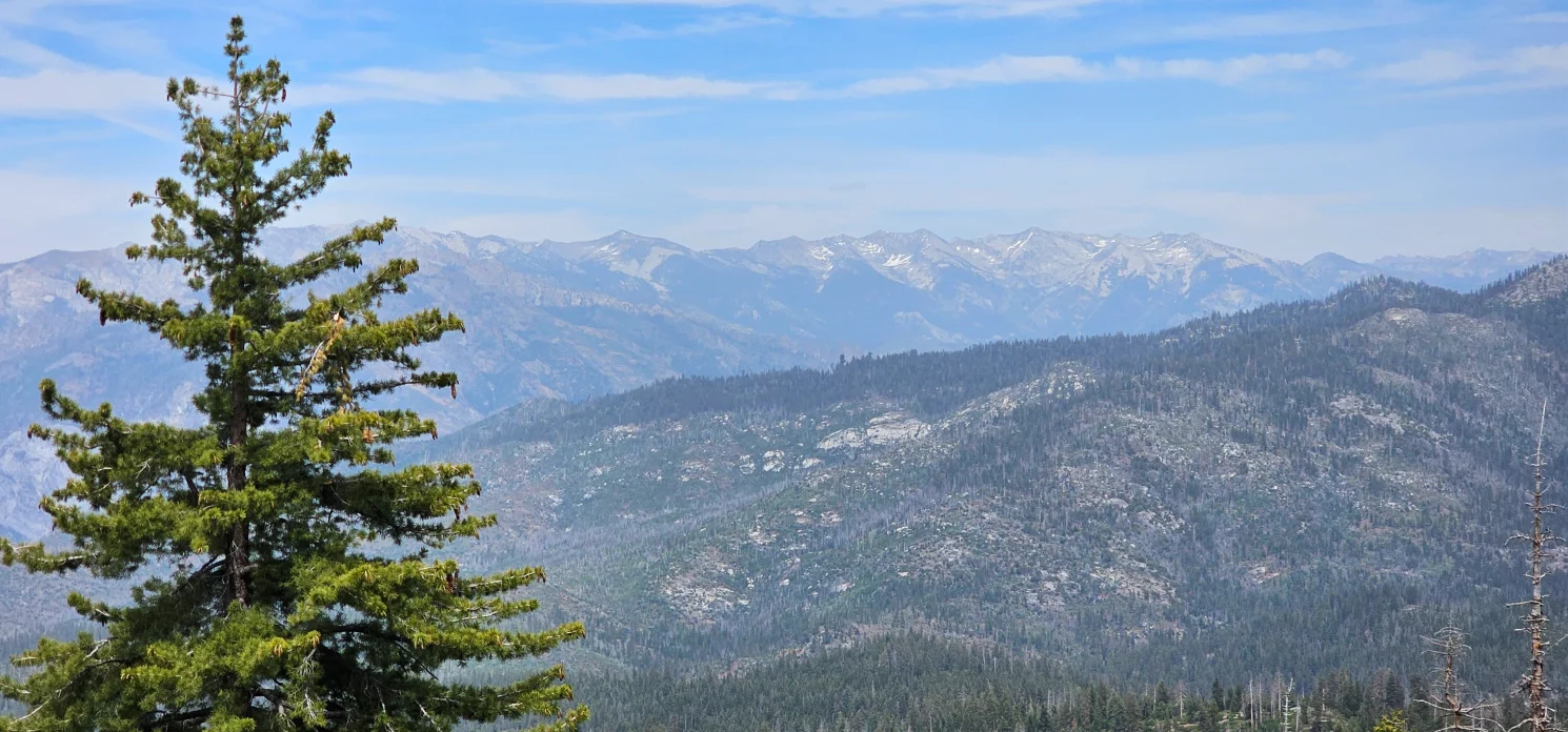 Panoramic Point vista view Kings Canyon National Park
