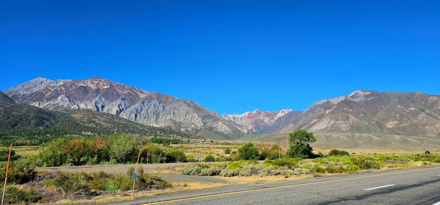 Convict Canyon from 395